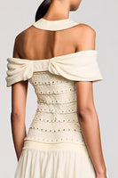 Laden Sie das Bild in den Galerie-Viewer, Aprikose Kalte Schulter A Linie Hochzeitsgastkleid