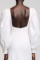 Laden Sie das Bild in den Galerie-Viewer, Weißes A-Linie Hochzeitsgastkleid mit langen Ärmeln