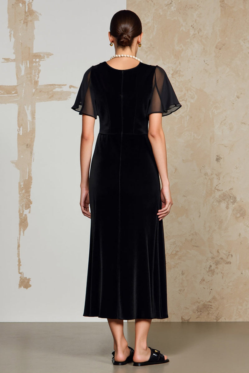 Laden Sie das Bild in den Galerie-Viewer, Schwarzes A-Linie Kleid für Hochzeitsgäste mit Ärmeln