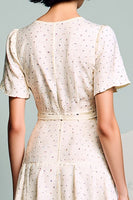 Laden Sie das Bild in den Galerie-Viewer, Elfenbein Hochzeitsgastkleid mit Rüschen in A-Linie