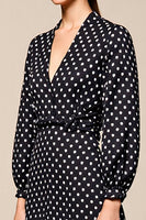 Laden Sie das Bild in den Galerie-Viewer, Schwarzes Polka Dot Langarm A-Linie Hochzeitsgastkleid