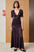 Laden Sie das Bild in den Galerie-Viewer, Glitzerndes Schwarzes A-Linie Hochzeitsgastkleid mit V-Ausschnitt