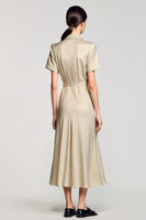 Laden Sie das Bild in den Galerie-Viewer, Schal Revers A Line Zweiteiliges Graues Hochzeitsgastkleid