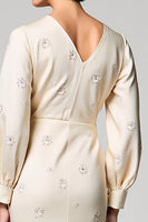 Laden Sie das Bild in den Galerie-Viewer, U-Boot-Ausschnitt Elfenbein Bedrucktes Etuikleid für Hochzeitsgäste