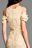 Laden Sie das Bild in den Galerie-Viewer, Jacquard Gelbes Schulterfreies A-Linie Kleid für Hochzeitsgäste