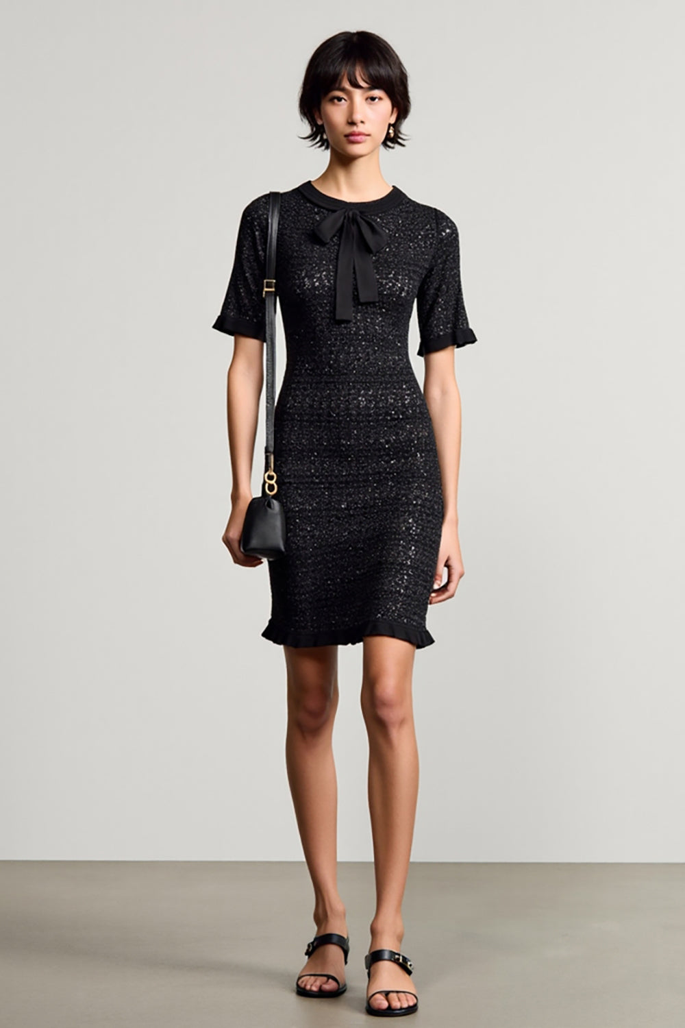 Schwarzes Hochzeitsgastkleid aus Jersey mit Rundhalsausschnitt