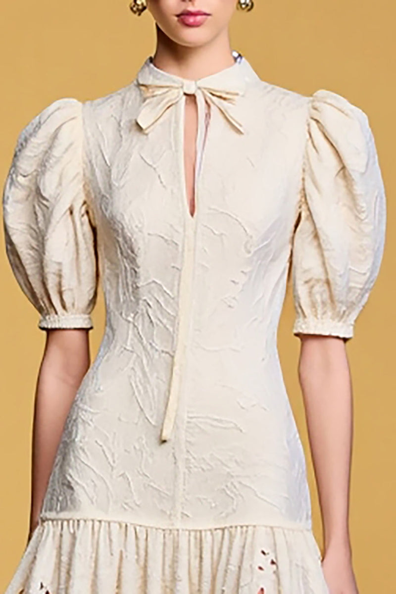 Laden Sie das Bild in den Galerie-Viewer, Spitze Elfenbein A Linie Hochzeitsgastkleid