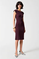 Laden Sie das Bild in den Galerie-Viewer, Dunkelrotes Etui Chiffon Hochzeitsgastkleid