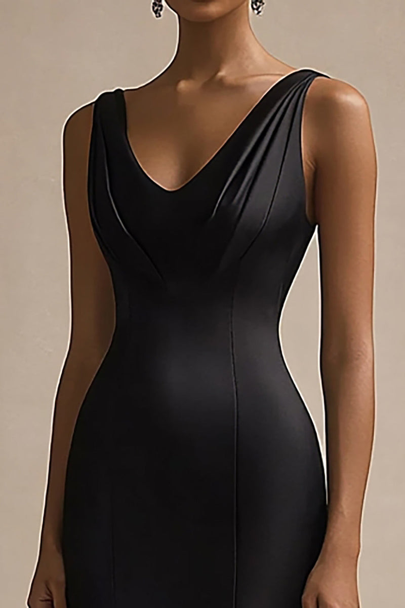 Laden Sie das Bild in den Galerie-Viewer, Schwarzes Langes Meerjungfrauen Abendkleid aus Satin mit V-Ausschnitt