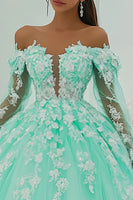 Laden Sie das Bild in den Galerie-Viewer, Schulterfreies Ballkleid Mintgrünes Quinceanera Kleid mit Applikationen