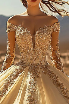 Golden Schulterfreies Ballkleid mit Applikationen Quinceanera Kleid aus Spitze