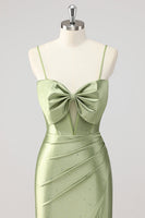 Laden Sie das Bild in den Galerie-Viewer, Korsett Meerjungfrau Satin Grünes Perlen Ballkleid mit Schlitz