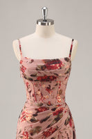Laden Sie das Bild in den Galerie-Viewer, Dusty Rose Gerafftes Geblümtes Korsett Langes Brautjungfernkleid mit Schlitz