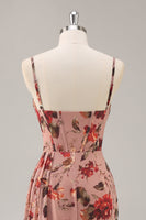 Laden Sie das Bild in den Galerie-Viewer, Dusty Rose Gerafftes Geblümtes Korsett Langes Brautjungfernkleid mit Schlitz
