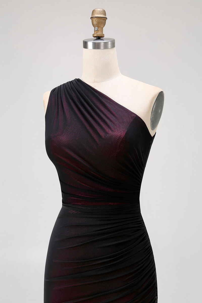 Laden Sie das Bild in den Galerie-Viewer, Eine Schulter Schwarzes Rosa Etui Brautjungfernkleid mit Schlitz