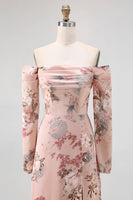 Laden Sie das Bild in den Galerie-Viewer, Blush Blumen Schulterfreies Etui Langes Hochzeitsgastkleid mit Schlitz