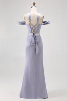 Laden Sie das Bild in den Galerie-Viewer, Schulterfreies Staubblaues Meerjungfrauen Brautjungfernkleid