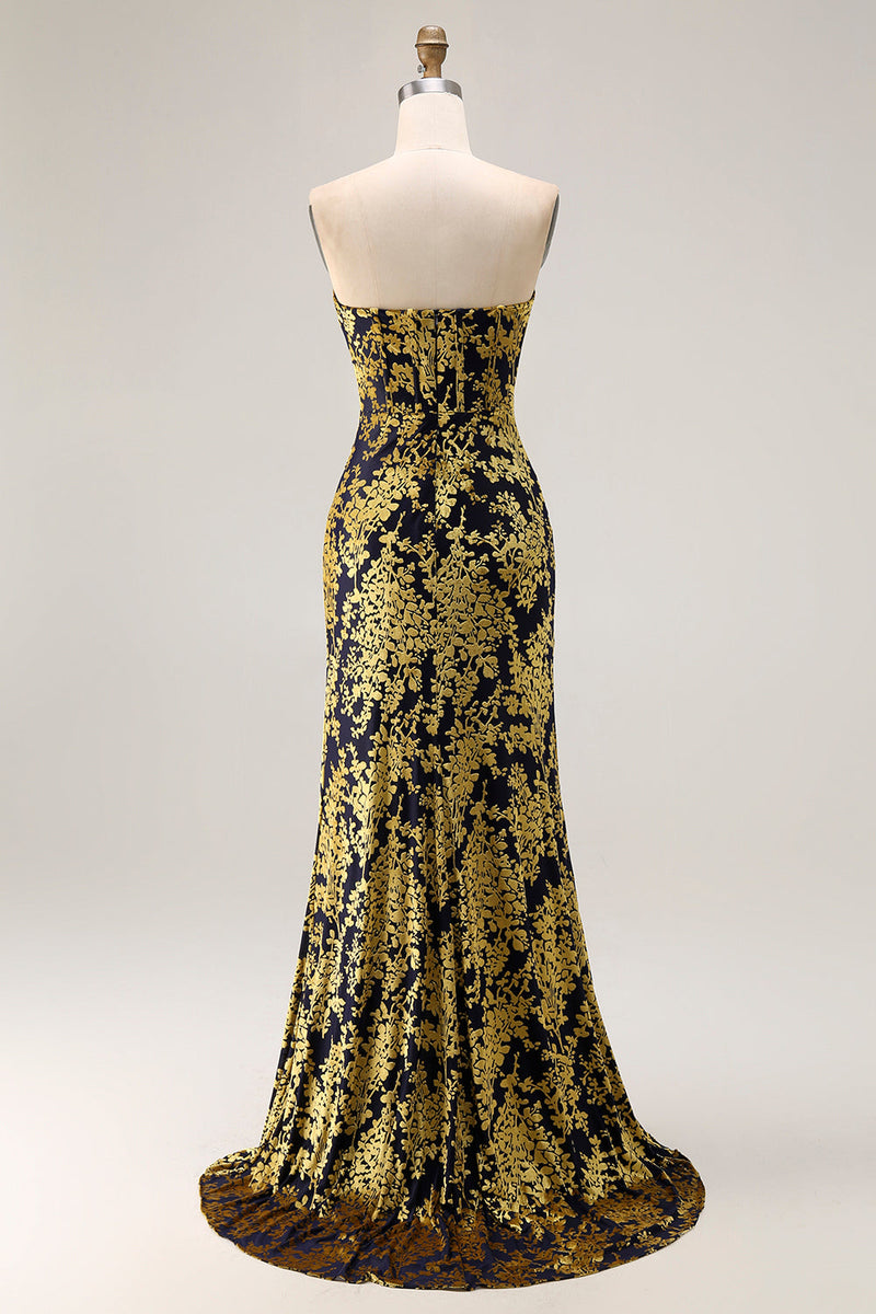 Laden Sie das Bild in den Galerie-Viewer, Burgunderrotes Trägerloses Korsett Burnout Samt Brautjungfernkleid mit Schlitz