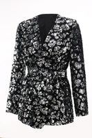 Laden Sie das Bild in den Galerie-Viewer, Glitzernder Schwarzer Slim Fit 2-teiliger Damen Ballanzug mit Schärpe