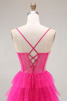 Laden Sie das Bild in den Galerie-Viewer, Fuchsia Korsett A-Linie Spaghettiträger Perlenbesetztes Gestuftes Ballkleid mit Schlitz