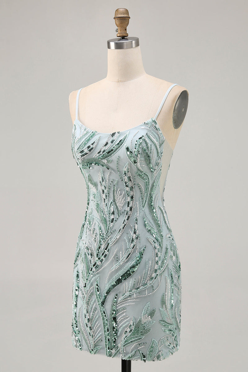 Laden Sie das Bild in den Galerie-Viewer, Grünes Figurbetontes Abiballkleid mit Spaghettiträgern und Perlen und Pailletten