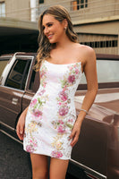 Laden Sie das Bild in den Galerie-Viewer, Pailletten Blumen Trägerloses Bodycon Weißes Cocktailkleid