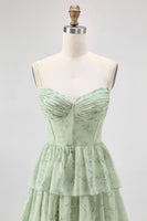 Laden Sie das Bild in den Galerie-Viewer, Dusty Sage A Linie Korsett Gestuftes Chiffon Langes Brautjungfernkleid mit Schlitz