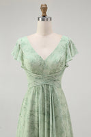 Laden Sie das Bild in den Galerie-Viewer, Dusty Sage A Linie Kurzärmeliges Brautjungfernkleid mit Schlitz