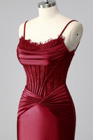 Laden Sie das Bild in den Galerie-Viewer, Burgundy Meerjungfrauen Korsett Ballkleid aus Satin mit Rüschen