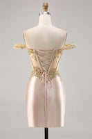 Laden Sie das Bild in den Galerie-Viewer, Schulterfreies Korsett Bodycon Champagner Cocktailkleid mit Pailletten