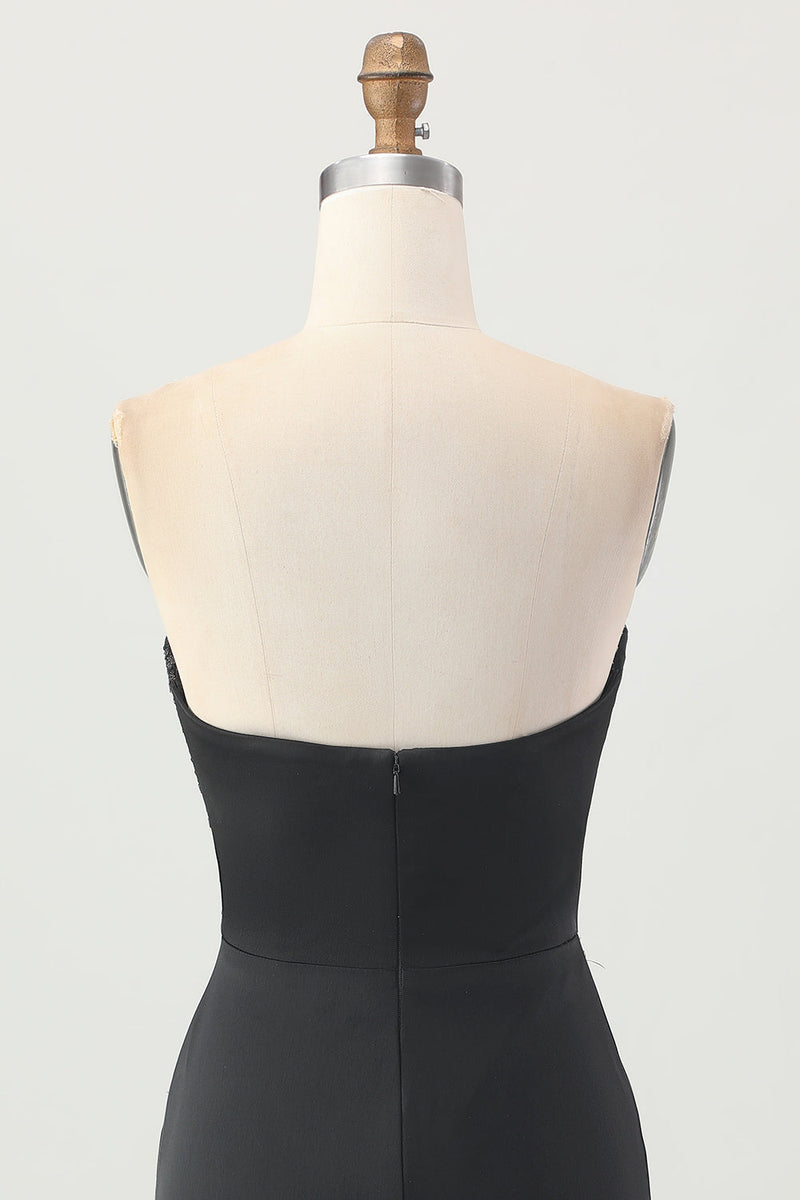 Laden Sie das Bild in den Galerie-Viewer, Schwarzes Trägerloses Korsett Bodycon Perlenbesetztes Abiballkleid mit Schlitz