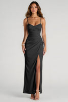 Laden Sie das Bild in den Galerie-Viewer, Hellblaues Langes Etui Brautjungfernkleid mit Spaghettiträgern