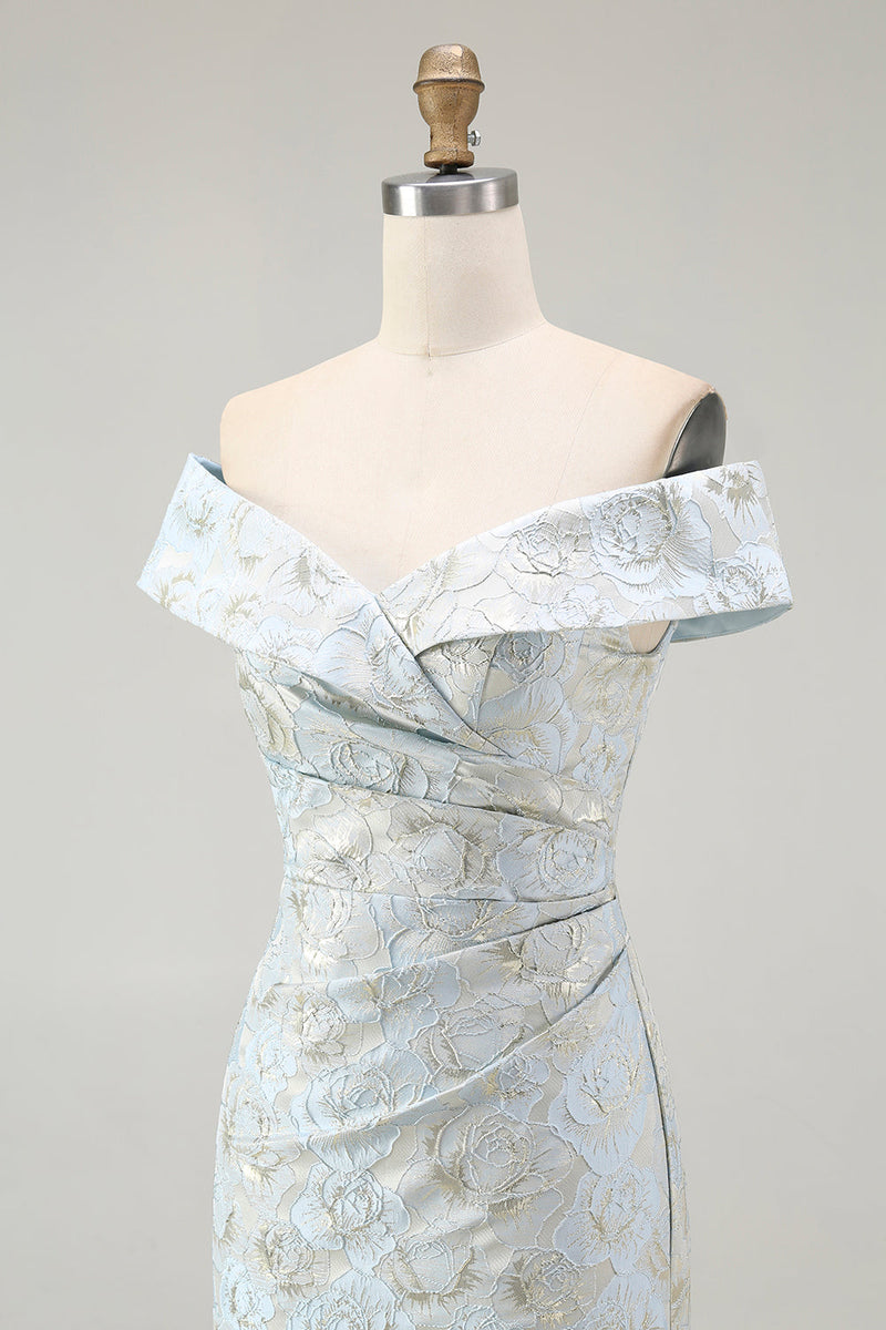 Laden Sie das Bild in den Galerie-Viewer, Schulterfreies Blaues Jacquard Meerjungfrauen Ballkleid mit Blumenmuster und Rüschen