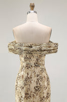 Laden Sie das Bild in den Galerie-Viewer, Champagner Blume Etui Schulterfreies Hochzeitsgastkleid