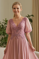 Laden Sie das Bild in den Galerie-Viewer, Dusty Rose Chiffon Appliziertes A-Linie Kleid für die Brautmutter mit Puffärmeln