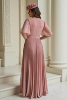 Laden Sie das Bild in den Galerie-Viewer, Dusty Rose A-Linie Chiffon V-Ausschnitt Langes Brautmutterkleid mit Rüschen