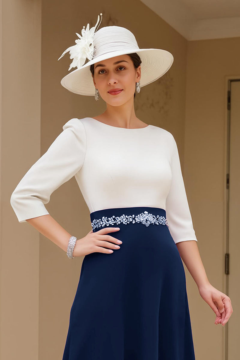 Laden Sie das Bild in den Galerie-Viewer, Schwarz-weißes A-Linie Kleid für die Brautmutter mit Perlenstickerei