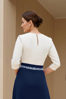 Laden Sie das Bild in den Galerie-Viewer, Schwarz-weißes A-Linie Kleid für die Brautmutter mit Perlenstickerei