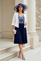 Laden Sie das Bild in den Galerie-Viewer, Marineblaues 2-teiliges Kleid für die Brautmutter in A-Linie mit V-Ausschnitt und Falten