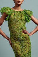 Laden Sie das Bild in den Galerie-Viewer, Grünes Spitze Etui Langes Ballkleid mit U-Boot-Ausschnitt und Ärmeln