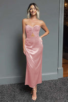 Laden Sie das Bild in den Galerie-Viewer, Dunkelgrünes Etui Midi Partykleid mit Herzausschnitt