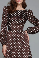 Laden Sie das Bild in den Galerie-Viewer, Dunkelbraun Weiß Punkt U-Boot Ausschnitt A Linie Langes Ballkleid mit Ärmeln