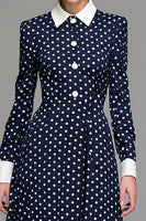 Laden Sie das Bild in den Galerie-Viewer, Marineblaues Satin Polka Dots Partykleid in A-Linie mit langen Ärmeln