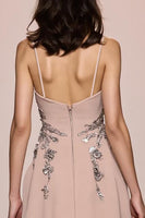 Laden Sie das Bild in den Galerie-Viewer, Champagner A Linie Langes Abendkleid aus Satin mit Schlitz