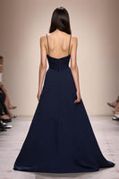 Laden Sie das Bild in den Galerie-Viewer, Dunkelblaues Langes Gerafftes Abendkleid in A-Linie mit Spaghettiträgern