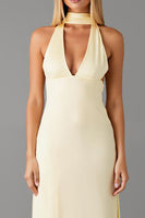 Laden Sie das Bild in den Galerie-Viewer, Daffodil Etui Ballkleid aus Chiffon mit V-Ausschnitt