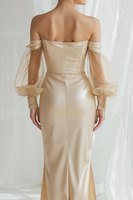 Laden Sie das Bild in den Galerie-Viewer, Champagner Satin Schulterfreies Etui Langes Brautjungfernkleid mit Ärmeln