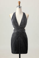 Laden Sie das Bild in den Galerie-Viewer, Schwarzes Figurbetontes Abiballkleid mit V-Ausschnitt und Perlen