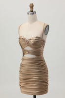 Laden Sie das Bild in den Galerie-Viewer, Dunkles Khaki Gerafftes Enges Mini Cocktailkleid mit Schnürung am Rücken