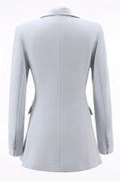 Laden Sie das Bild in den Galerie-Viewer, Silberner 2-teiliger Doppelreihiger Slim-Fit Damenanzug mit Spitzrevers